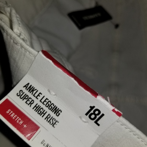 Express Super High Rise Ankle Sailor Pants 18L - Picture 9 of 10